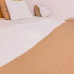 Old Town & Hotell 3*