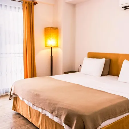 Old Town Hotel 3*
